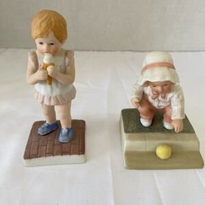 The Family Album by River Shore Figurines (EO)